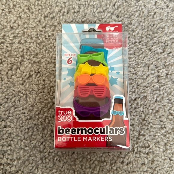 Brand New TrueZoo Multicolor Beernoculars Bottle Markers - Picture 1 of 3